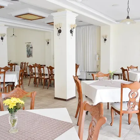 Park Bellevue 호텔 골든샌드