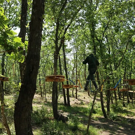 Park Bellevue Хотел