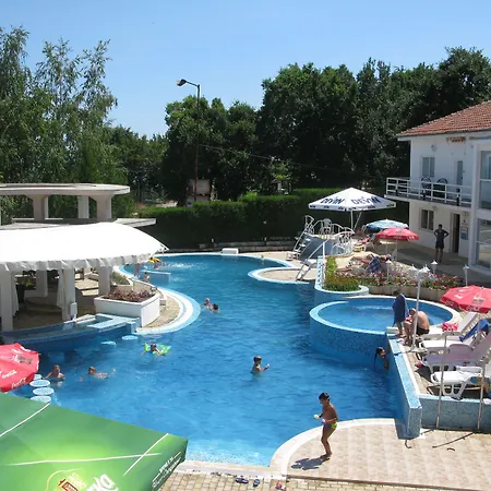 Park Bellevue Hotell 3*