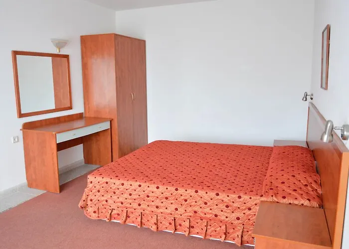 Park Bellevue 3* Złote Piaski