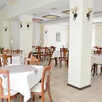 Park Bellevue Hotel 3*