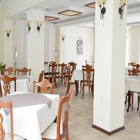 Park Bellevue Hotel 3*